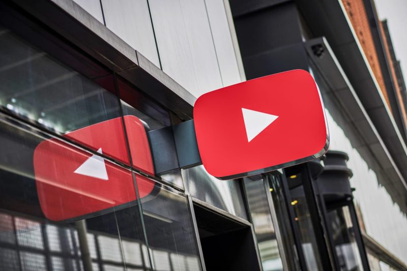 YouTube said Monday it would settle a lawsuit brought by President Donald Trump for more than $24 million, adding to a growing list of settlements with tech and media companies that have amassed millions of dollars for Trump’s projects.
Trump sued after his YouTube account was banned in 2021. After the Jan. 6 riot, YouTube said content posted to Trump’s channel raised “concerns about the ongoing potential for violence.” His account was reinstated in 2023. 
Monday’s settlement makes YouTube the last major tech platform to settle a lawsuit with Trump, who similarly sued Meta and Twitter for banning his accounts in the aftermath of Jan. 6. Meta, the owner of Facebook and Instagram, settled for $25 million, while Twitter, since renamed X, settled for about $10 million.
A notice of settlement for Trump’s lawsuit against YouTube details that $22 million of it will go toward building a new White House ballroom. Trump has touted that the addition will have room for 900 people, and the White House has said it could cost $200 million to build.
Other plaintiffs that joined Trump’s suit, such as the American Conservative Union and a number of other people, will get $2.5 million of the settlement.
In addition to tech companies, many major media outlets have settled lawsuits with Trump over the past year.
In July, Paramount Global settled with him for $16 million after he took issue with a “60 Minutes” interview with Kamala Harris that aired on CBS. 
In December, Disney settled with Trump over a lawsuit in which he accused ABC and anchor George Stephanopoulos of defamation in an interview with Rep. Nancy Mace, R-S.C. Disney paid Trump’s future presidential library $15 million as part of the settlement. 
Disney came under pressure from the administration again when it recently suspended “Jimmy Kimmel Live!” for nearly a week after two major station owners threatened to stop airing the show. One of the station owners, Nexstar, is seeking clearance from Trump’s Federal Communications Commission chairman for a $6.2 billion merger.
The other station owner, Sinclair, is reportedly considering a merger, which the FCC would also need to approve.
Trump is also suing The Wall Street Journal over its reporting about his friendship with Jeffrey Epstein, and he recently sued The New York Times for $15 billion. A judge struck down that lawsuit, though Trump could refile it.
This post appeared first on NBC NEWS YouTube to pay $24 million to settle Trump lawsuit